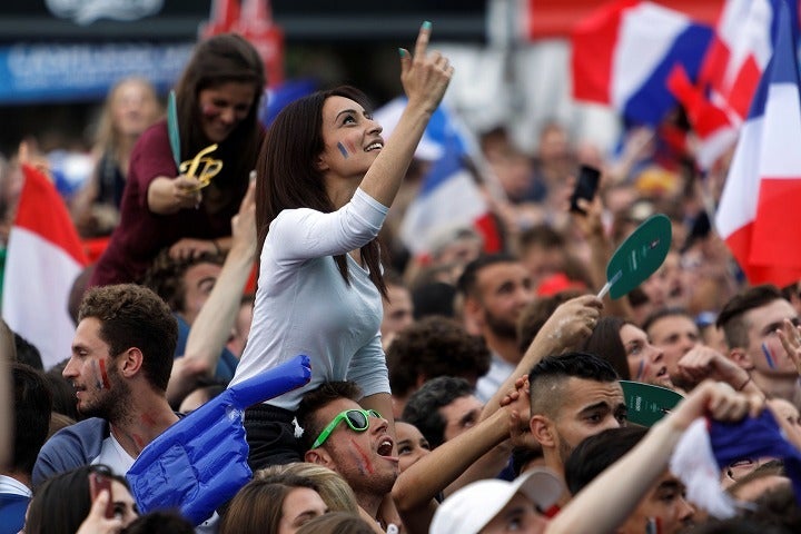 全世界で注目を集めるワールドカップ。地上波テレビで視聴できるかどうかは、ファンにとって大きな問題だ。(C) Getty Images