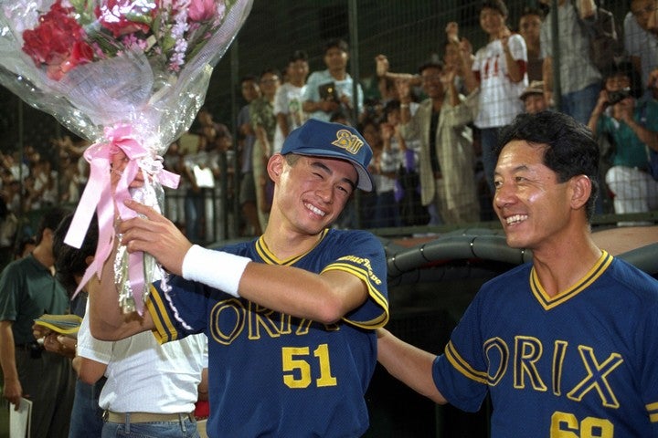 登録名「イチロー」とした94年に210安打を放ちプロ野球記録を更新。この年から３年連続でMVPを受賞した。写真：朝日新聞社