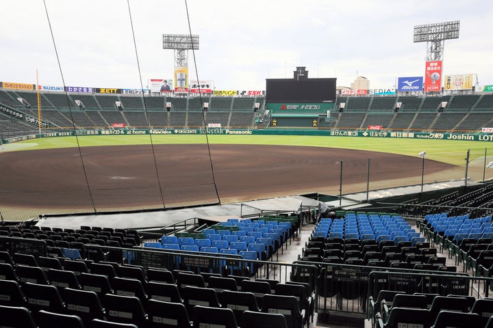 新型コロナウイルスの感染拡大を受け、センバツ高校野球は史上初の無観客で開催する方針を発表した。写真：朝日新聞社