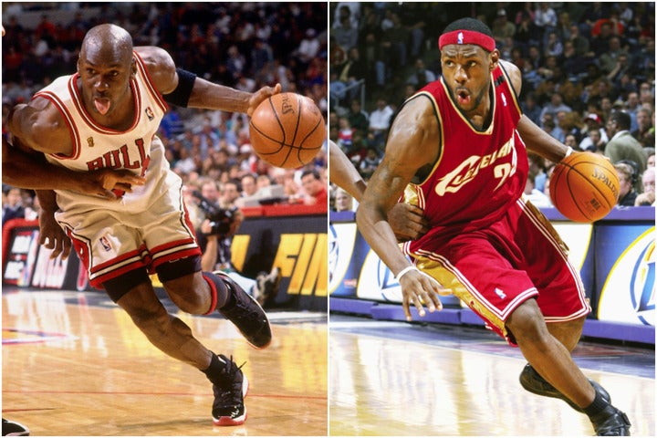 ジョーダン（左）とレブロン（右）、どちらが史上最高の選手か――。これはバスケットボールにおける永遠のテーマと言えるだろう。(C)Getty Images
