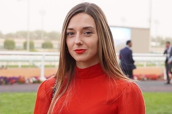 最高の笑顔をありがとう！」美しすぎる騎手ミシェルの“フランス帰国”に 