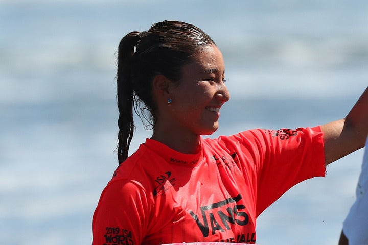 サーフィン界期待の17歳、松田詩野がインスタグラムで「#stayhome」を呼びかけた。（C）Getty Images