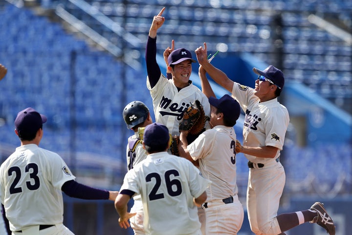 昨年は明治大が38年ぶりの優勝を果たした全日本大学野球選手権。今年は新型コロナの影響により史上初の中止に。写真：朝日新聞／日刊スポーツ