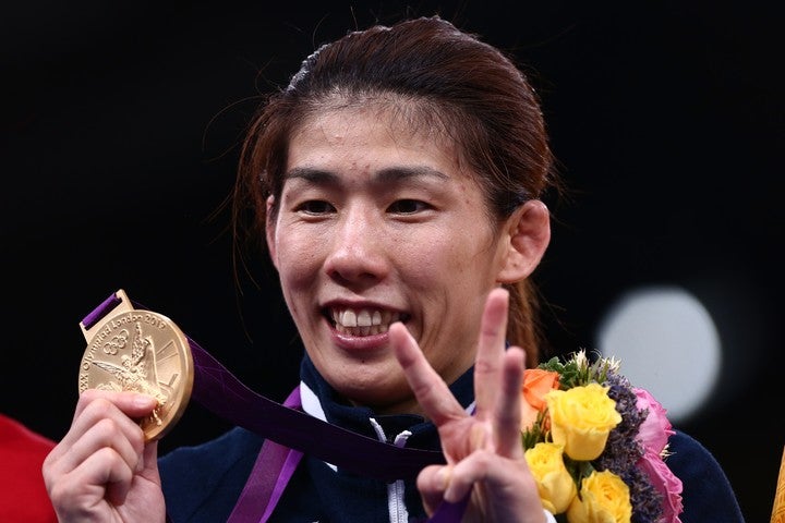 吉田さんが『花は咲く』を“弾き語り”で披露し、話題を呼んでいる。(C)Getty Images