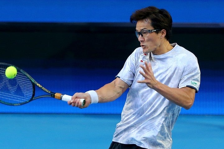 今年１月開催の『ATP CUP』では世界の強敵を相手に日本代表としてダブルスを戦った42歳の松井。（C）Getty Images