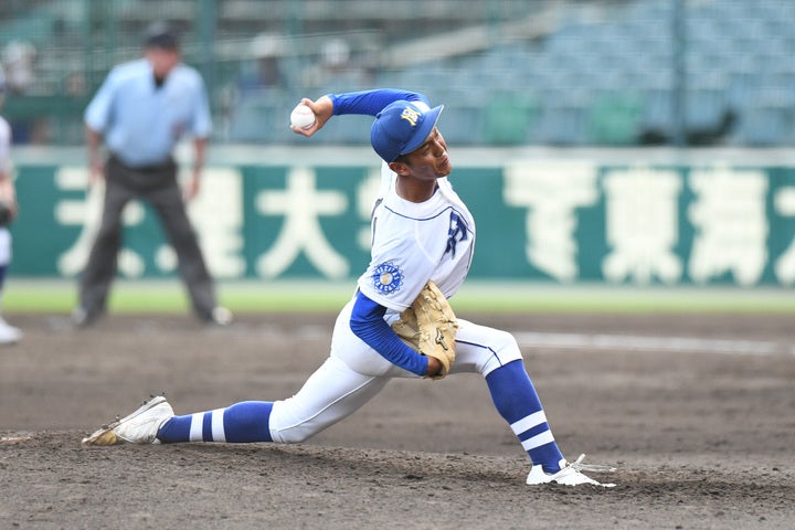本塁打を浴びたものの、太田の投球は豊かな将来性を感じさせた。写真：徳原隆元