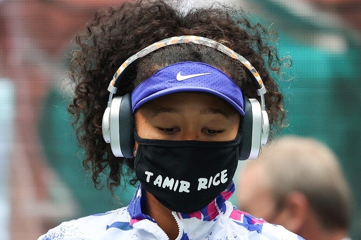 決勝戦では12歳で警官に射殺されたタミア・ライスくんの名前のマスクをして登場した大坂なおみ。（C）Getty Images