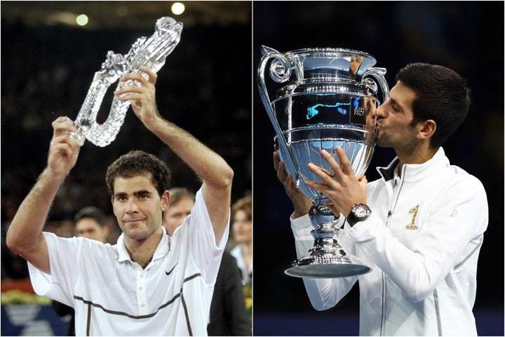 1998年に６年連続で最終ランキング1位に輝きトロフィーを掲げるサンプラス（左）と、2018年に獲得したジョコビッチ(右)。（C）Getty Images