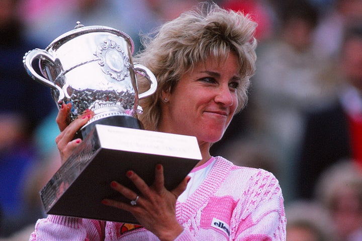 1986年フレンチオープン決勝戦でクリス・エバートはマルチナ・ナブラチロワを破った。写真：THE DIGEST写真部