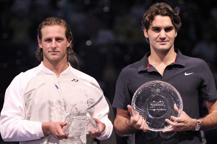 2007年マドリードオープンで、ナダル、ジョコビッチ、フェデラー(右)を連破して優勝したナルバンディアン（左）。（Ｃ）Getty Images