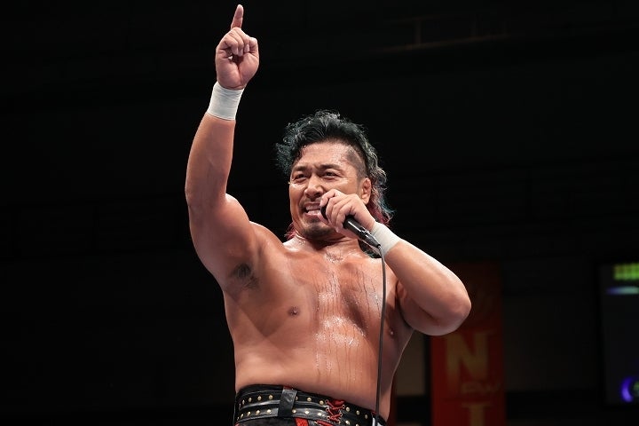 空位となったIWGP世界ヘビーを巡る戦いは熱を帯びそうだが、鷹木はさっそく名乗りを上げた。(C)新日本プロレス