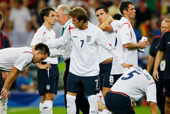 イングランド代表 7番BECKHAM 02日韓W杯 ユニフォームMサイズ - フットサル