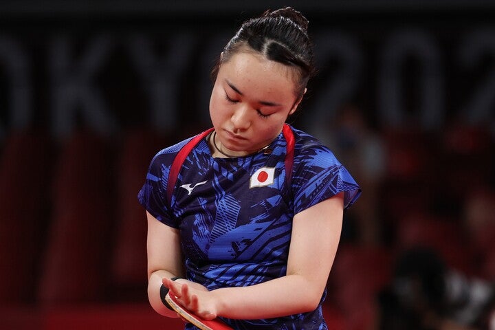 日本女子シングルス初の快挙を成し遂げた伊藤。しかしその目には悔し涙が光った。(C)Getty Images