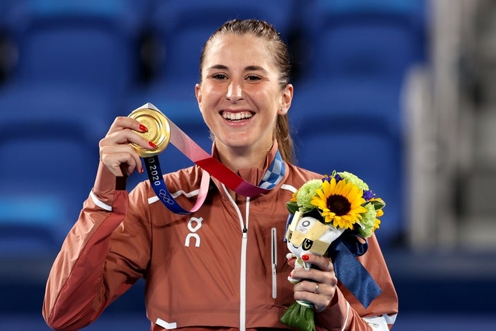 女子シングルスで金メダルを獲得したベンチッチ。同郷のフェデラーからのメッセージが力になったという。(C)Getty Images