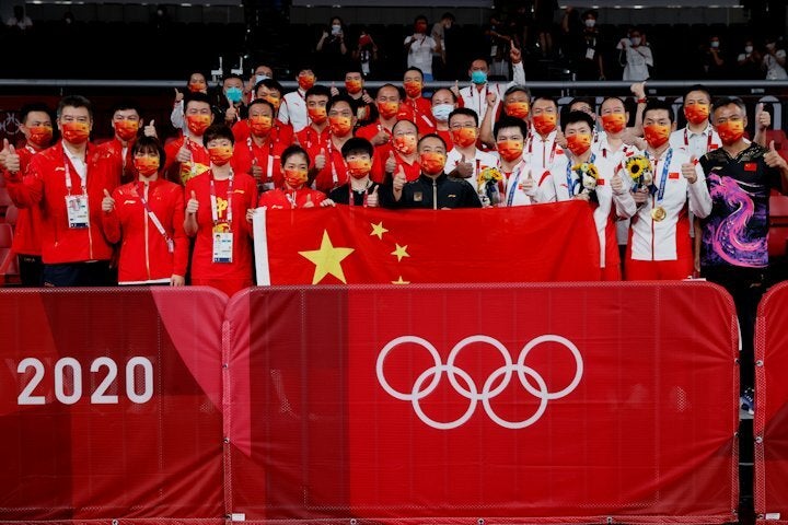 今五輪でも圧倒的な強さを見せた卓球中国代表。スタッフらの声援もダントツだった。(C)Getty Images