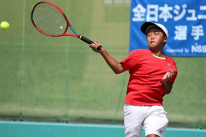 男子シングルス12歳以下でノーシードから決勝進出を果たした香川荘太。写真提供：齋藤宣孝(関西テニス協会)