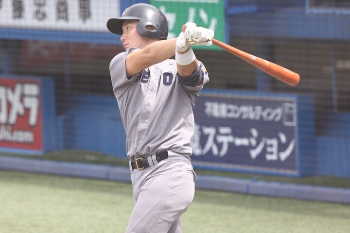 今年の全日本大学選手権では２本塁打を放ってMVPに輝いた正木。広島OBの山本浩二になぞらえる声も。写真：田中研治