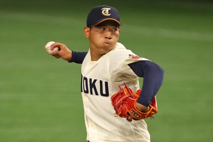 「藤川球児（元阪神ほか）を彷彿とさせる速球」と評判の高い椋木。プロでは藤川と同様リリーフ起用か？写真：塚本凛平（THE DIGEST写真部）