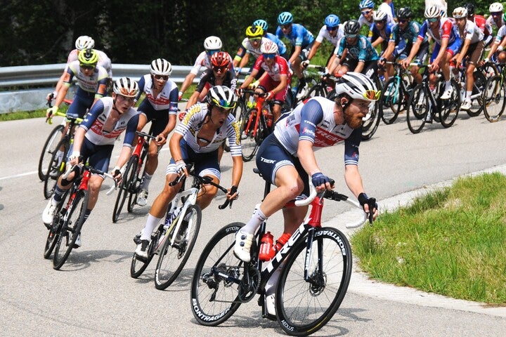 世界の頂点を決めるツール・ド・フランスで今年、観客の行動により大規模なクラッシュが起きていた。(C)Getty Images