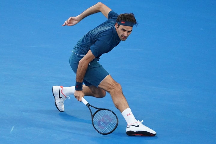 トッププロは、テニスシューズの重さなど気にしなくていいくらいの強靭な脚力を持っているため、ひとえに「安定性能」を求めて選んでいる。写真：THE DIGEST写真部
