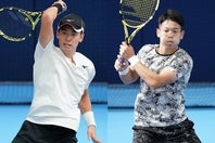 田沼諒太（左）にとって斉藤貴史（右）は、テニスだけでなく人間としても学ぶべきところが多い先輩だ。写真：THE DIGEST写真部
