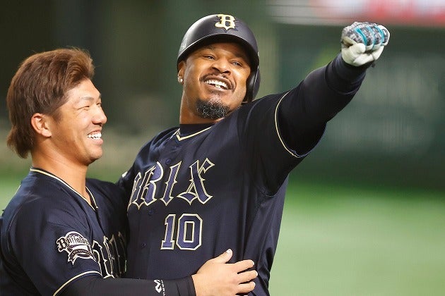 オリックスで勝負強さを見せつけたジョーンズ。MLB屈指のスターだった男にとって日本球界にはたしかな魅力があった。(C)THE DIGEST