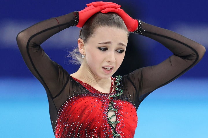演技後も笑顔がなかったワリエワ。シニアの大会で金メダルを逃したのは今回が初めてとなる。(C)Getty Images