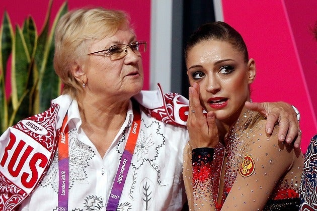 ロシアの新体操界の名伯楽と言われるシュテルバウム氏（左）。彼女に師事したカナエワ氏（右）は、当時の壮絶体験を語った。(C)Getty Images