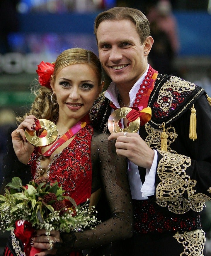 2006年トリノ五輪、アイスダンスで金メダルを獲得したナフカ（左）＆コストマロフ組。(C)Getty Images