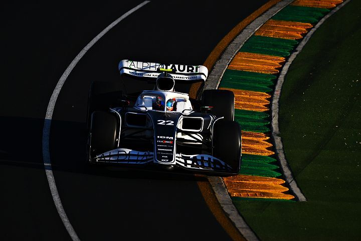 豪州GPでは15位に終わった角田だが、チームの期待値は高い。次のエミリア・ロマーニャGPに注目だ。(C) Getty Images