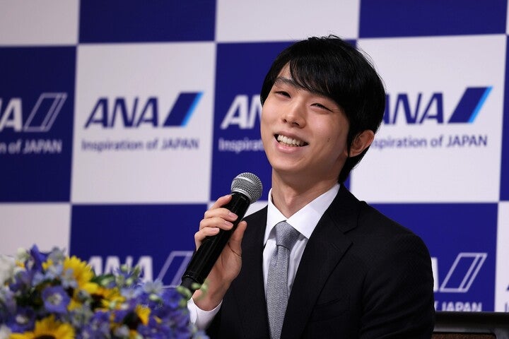 先月プロに転向することを発表した羽生さんは、初の公開練習を実施した。写真：産経新聞社