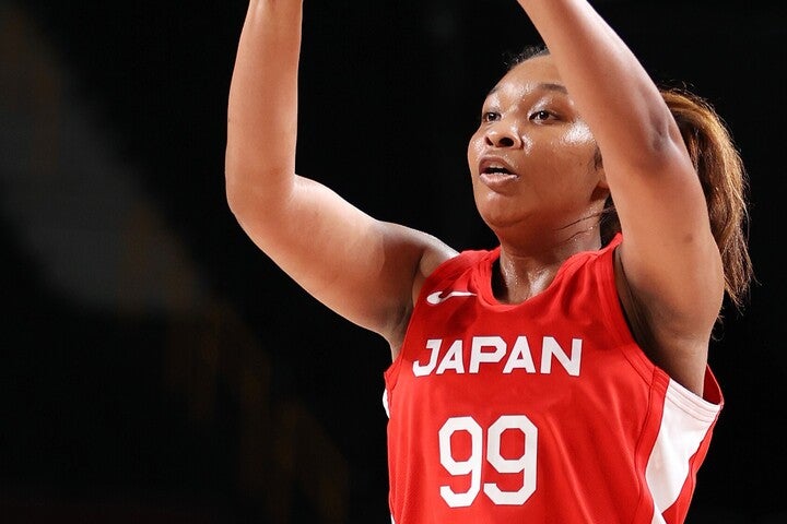 東京五輪ではバスケットボール女子日本代表の銀メダルに貢献したオコエ。(C)Getty Images