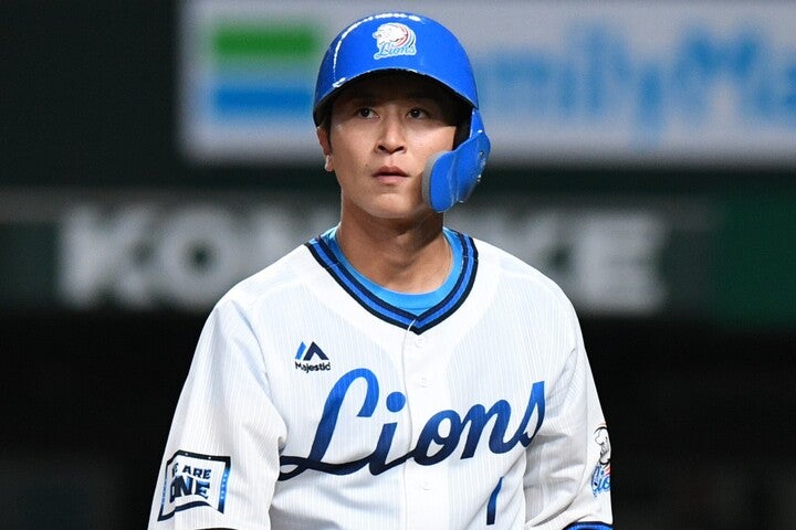 好調ぶりをアピールした金子。８月以来のスタメン復帰に球場は歓喜に包まれた。写真：THE DIGEST写真部