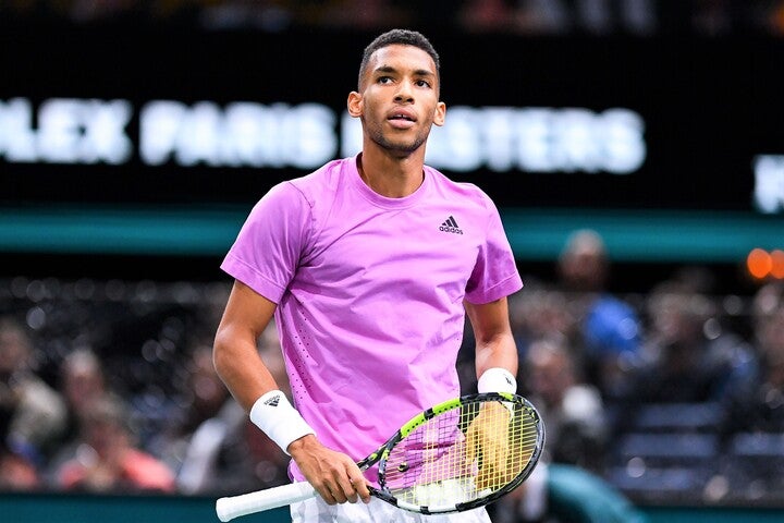 過密日程のテニスツアーだがオジェ-アリアシムは選手自身が管理して準備を進めるべきだと考えている。Getty Images