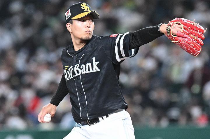 今オフにMLB挑戦を表明した千賀。果たして、どのチームのユニホームに袖を通すのだろうか。写真：徳原隆元