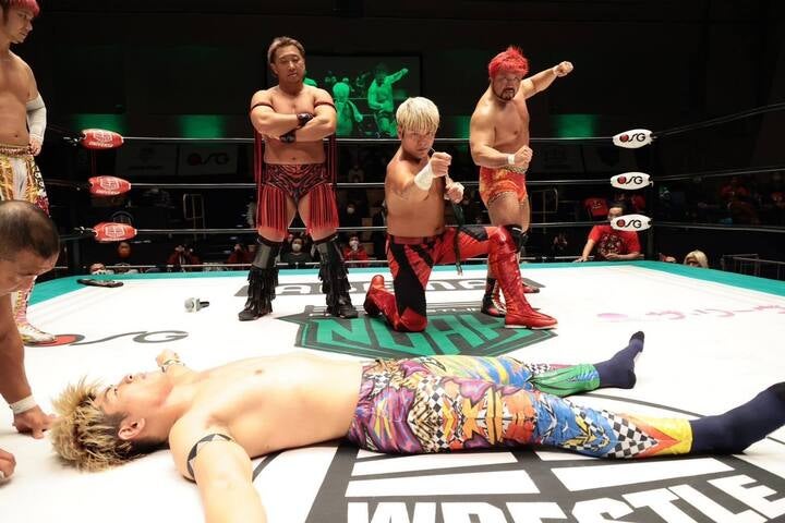 清宮をリングに沈めた拳王。前哨戦では文字通りの圧勝を飾った。(C)NOAH