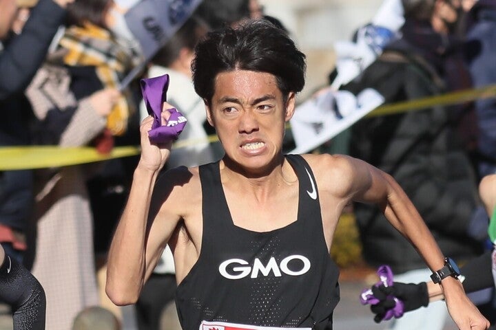 ニューイヤー駅伝では、１区区間賞の力走を見せた村山紘太だが、初マラソンは棄権した。写真：JMPA