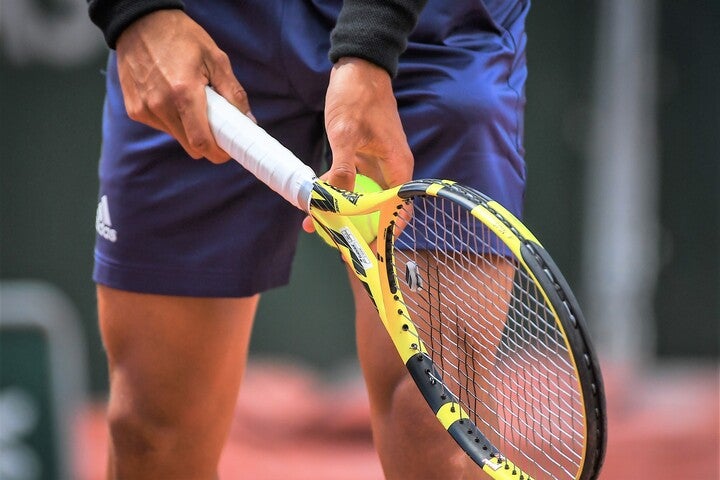 ケガのリスクを軽減させながら楽しくテニスをしたいシニア初心者にお薦めの設定とは…。(C)Getty Images