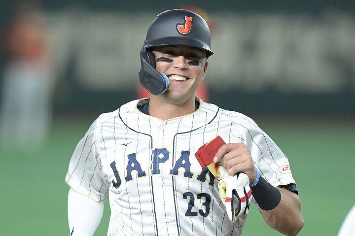 中国戦ではWBC初ヒットを含む２安打と躍動したヌートバー。写真：鈴木颯太朗