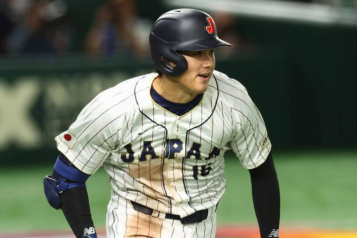 大谷は３番指名打者でスタメン出場だ。写真：梅月智史