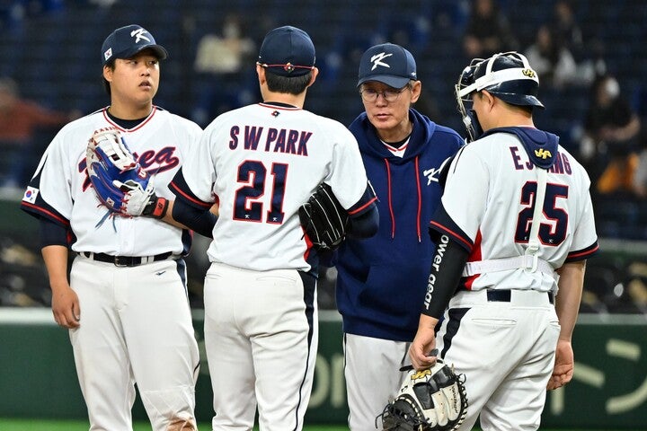 韓国を率いたイ・ガンチョル監督は、大会後に投手運用への苦労を漏らした。(C)Getty Images