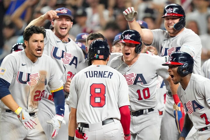 WBC アメリカ代表 MLB フィリーズ トレイターナー ユニフォーム - 野球