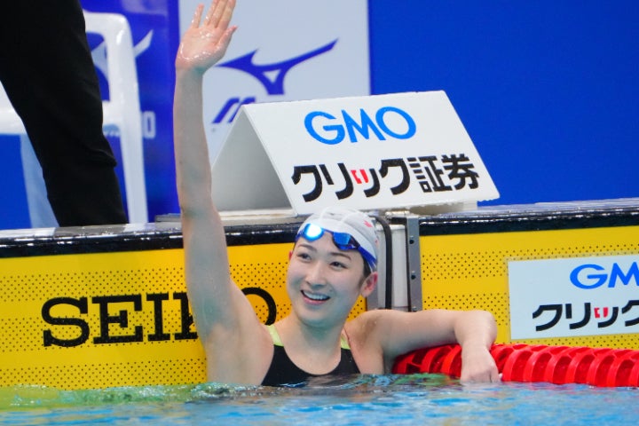 50ｍ自由形で優勝した池江は今大会４冠を達成した。写真：田中研治（THE DIGEST写真部）