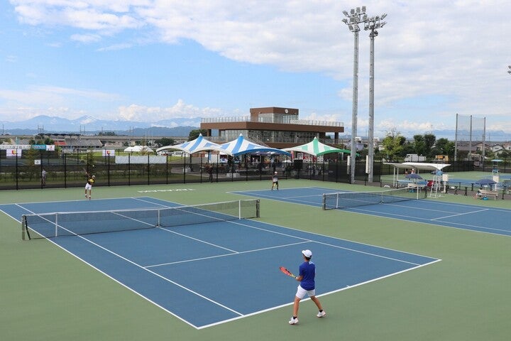「高崎国際オープン」は、清水善造メモリアルテニスコートを舞台に、２週間にわたり熱戦が繰り広げられる。（C）Getty Images