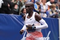 マラソン界のレジェンドが、30キロ過ぎの仕掛けに対応できず６位となった。(C)Getty Images
