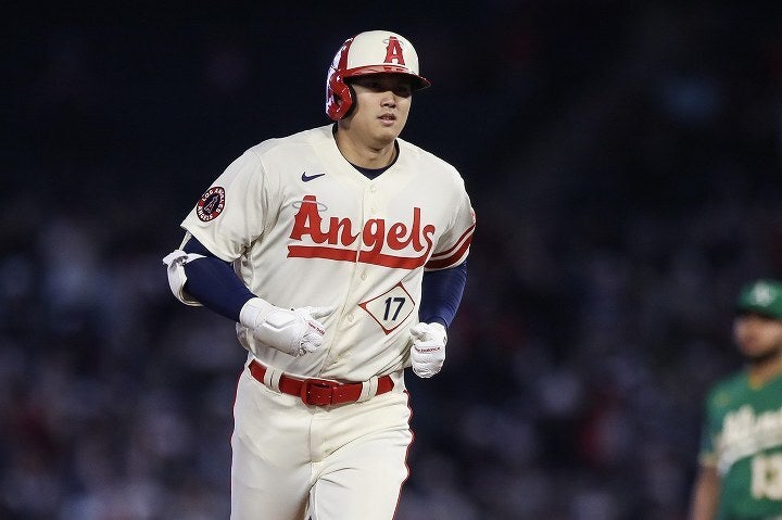 ３試合ぶりの６号２ランを放った大谷。翌日は先発登板の予定だ。(C) Getty Images