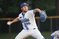 ５月に一軍デビューしたバウアーだが、ここまで１勝２敗、防御率6.86と期待に反する数字だ。写真：萩原孝弘