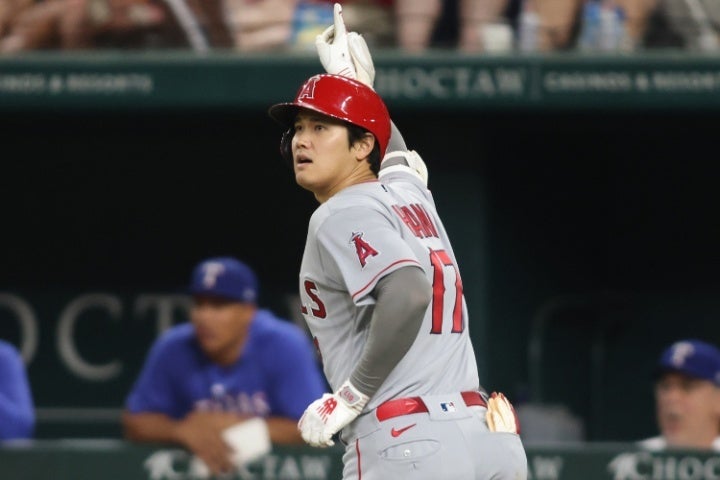 大谷は１試合２本塁打でレンジャーズを撃破。無双の活躍に米メディアは沸いた。(C) Getty Images