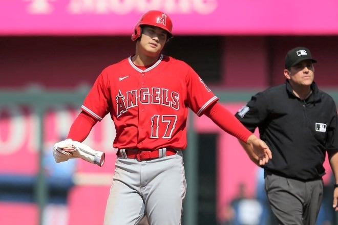 ２打点の大谷を筆頭に打線は好調ながら、エンジェルスはまたしてもリリーフ陣が踏ん張り切れなかった。(C)REUTERS/AFLO