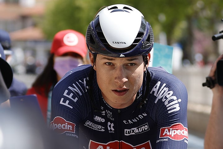 一歩間違えれば事故になっていたが...。ギリギリで交わし４度目の優勝を飾ったフィリプセン。(C)Getty Images